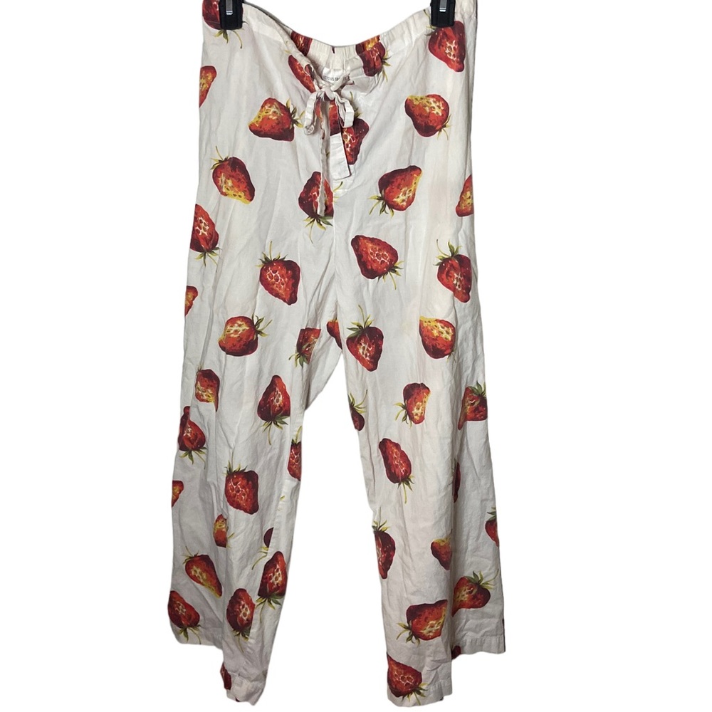 VICTORIAS SECRET STRAWBERRIES PJ PANTS